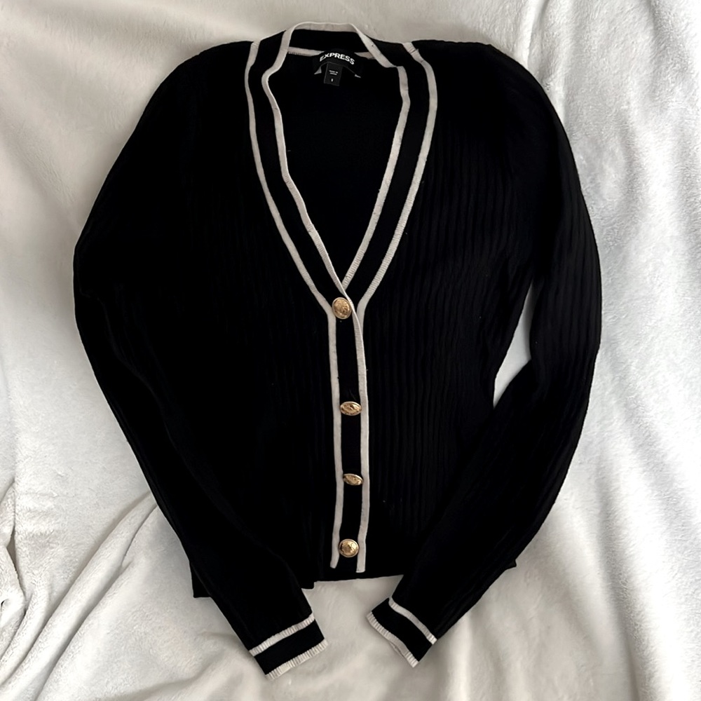 Express Black Ribbed Contrast Tipped Faux Button Sweater - Picture 2 of 4